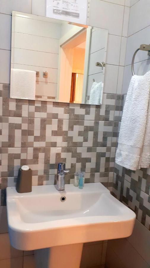 Hotel Lile تبليسي المظهر الخارجي الصورة