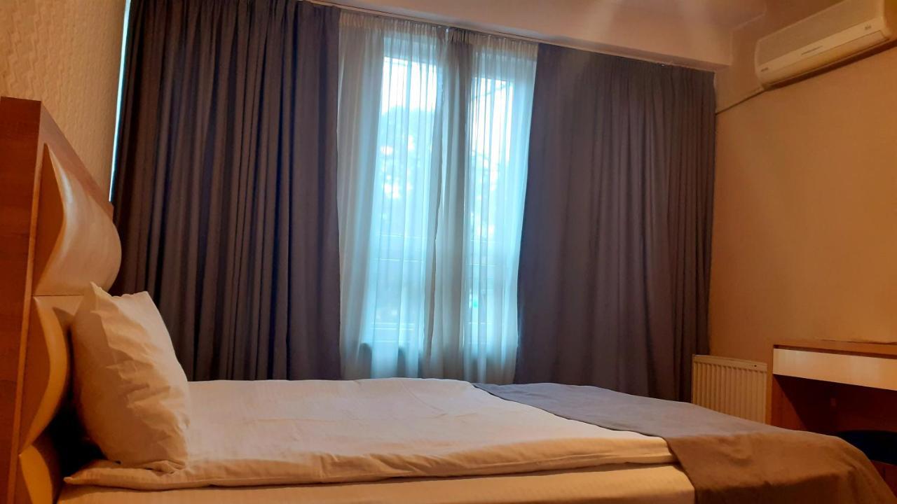 Hotel Lile تبليسي المظهر الخارجي الصورة