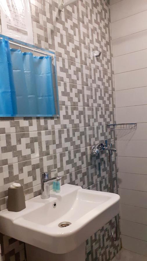 Hotel Lile تبليسي المظهر الخارجي الصورة