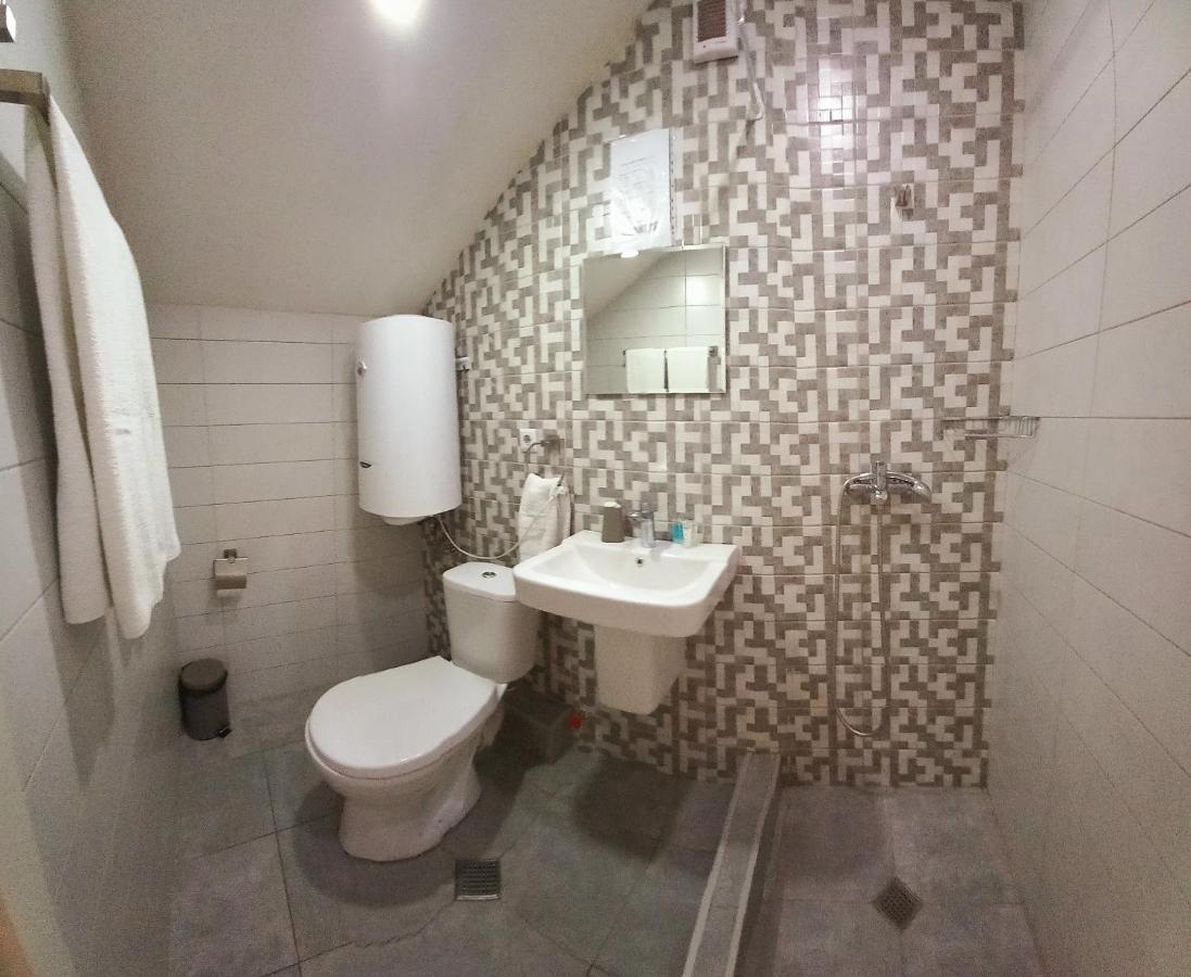 Hotel Lile تبليسي المظهر الخارجي الصورة
