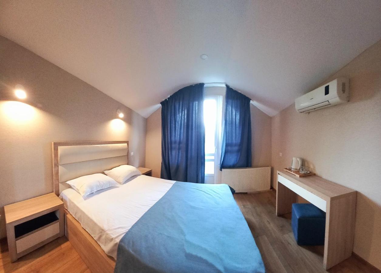 Hotel Lile تبليسي المظهر الخارجي الصورة