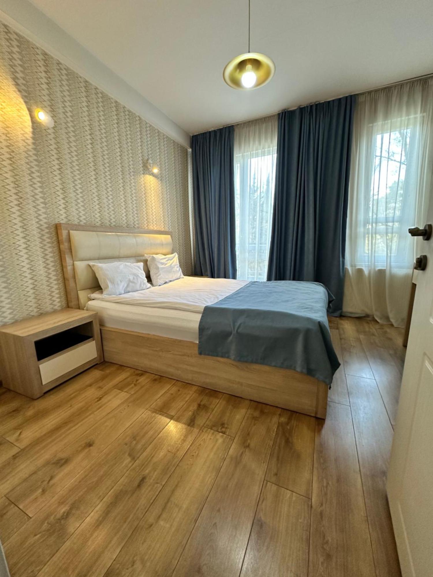 Hotel Lile تبليسي المظهر الخارجي الصورة